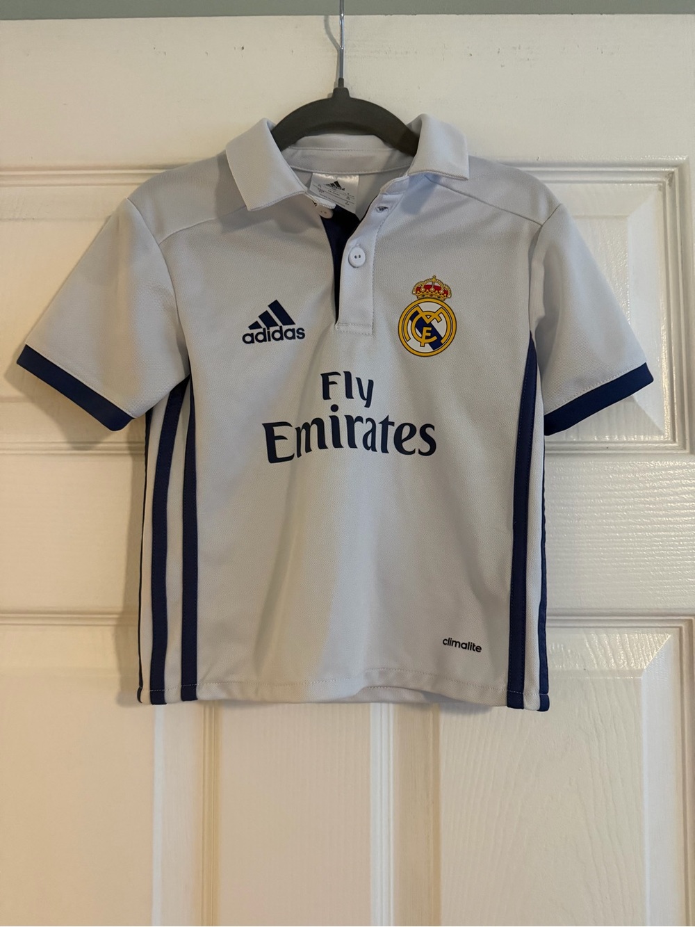 Adidas Real Madrid Flu Emirates soccer jersey size 2T